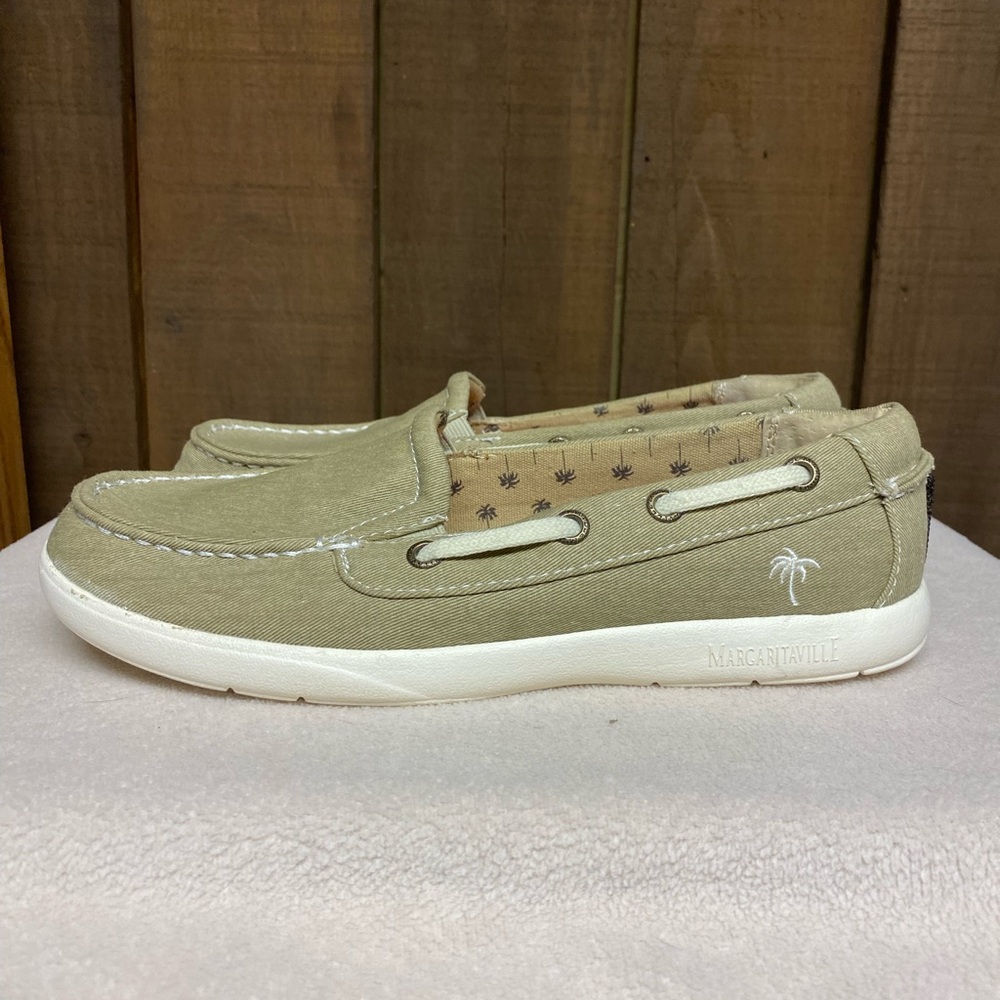 Margaritaville Castaway Boat Memory Foam Slip On Shoes Tan/Beige Women’s Sz 8.5